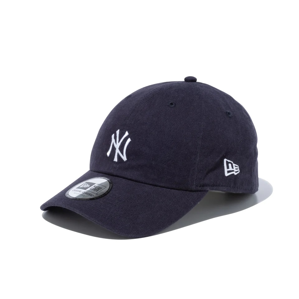 美品✨NEW ERA ベースボールキャップ カジュアルクラシック ブラック 美品✨NEW ERA ベースボールキャップ カジュアルクラシック ブラック