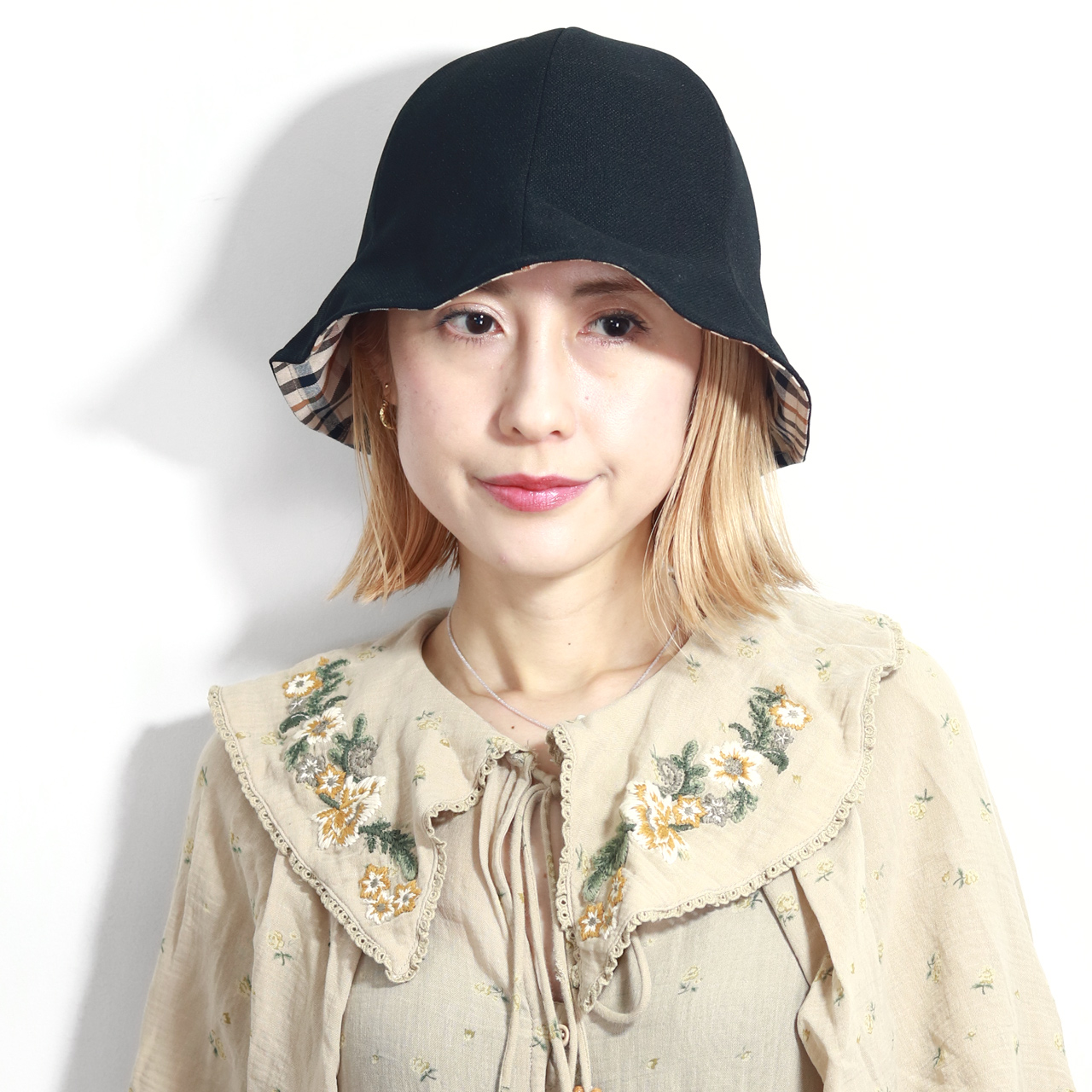 DAKS レディースハット リバーシブル チェック柄 春夏 帽子 DAKS レディースハット リバーシブル チェック柄 春夏 帽子