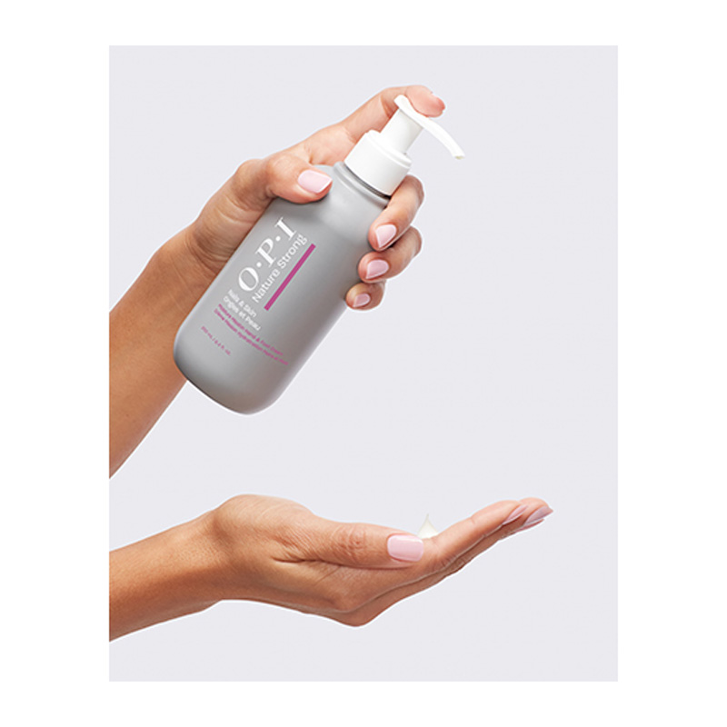 O・P・I（オーピーアイ） 国内正規品 ネイチャーストロング 250ml 4種