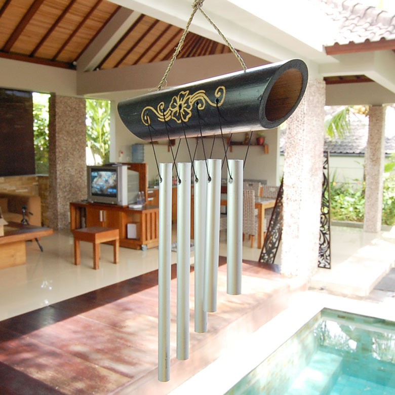 アジアンな雰囲気たっぷりのプルメリア模様