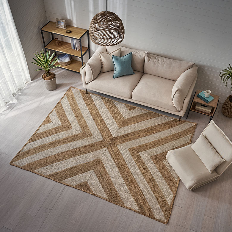 【新品】INDIANRUG　200×200　牛革　ラグ　マット　ヘリンボーン 新品】INDIANRUG 200×200 牛革 ラグ マット ヘリンボーン