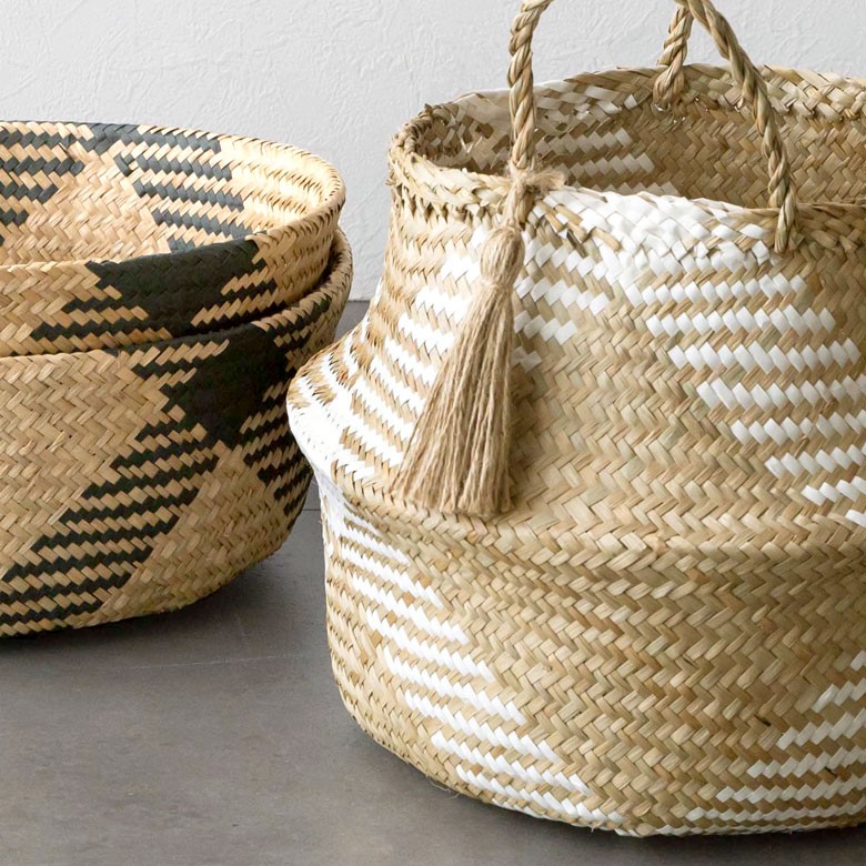 ベトナムの職人によりひとつずつ丁寧に編まれています