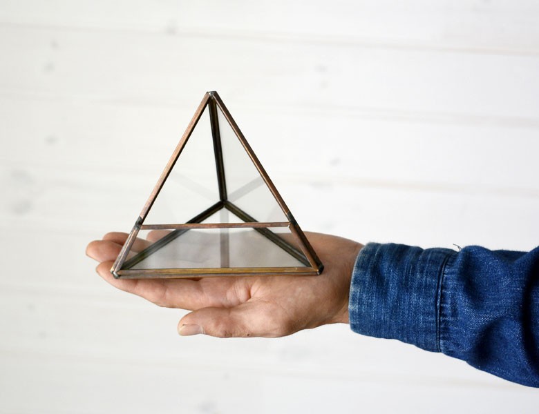 テラリウム　ガラスボックス　ガラスケース　容器　三角形　トライアングル　ディスプレイケース　小物入れ　小物収納