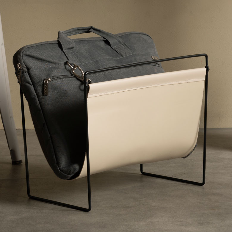 マガジンラックホルダー ラック 薄型 スリム コンパクト ソファ横 収納 新聞 茶色 ブラウン アイボリー グレー 一人暮らし ワンルーム ミッドセンチュリー 6672 | ELEMENTS（インテリア） | 02