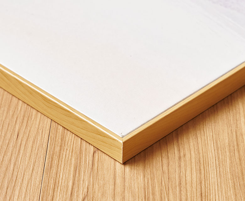 おしゃれなウォールインテリア