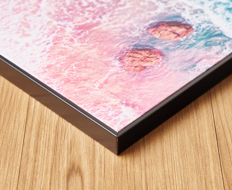 おしゃれなウォールインテリア