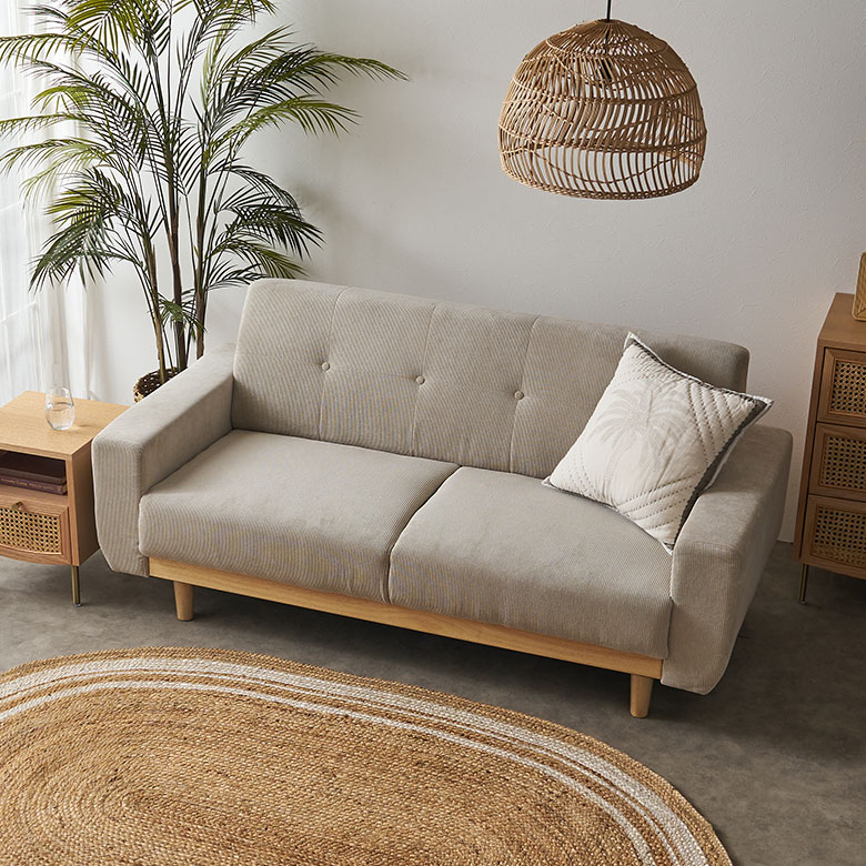 コーデュロイ生地のグレーソファ