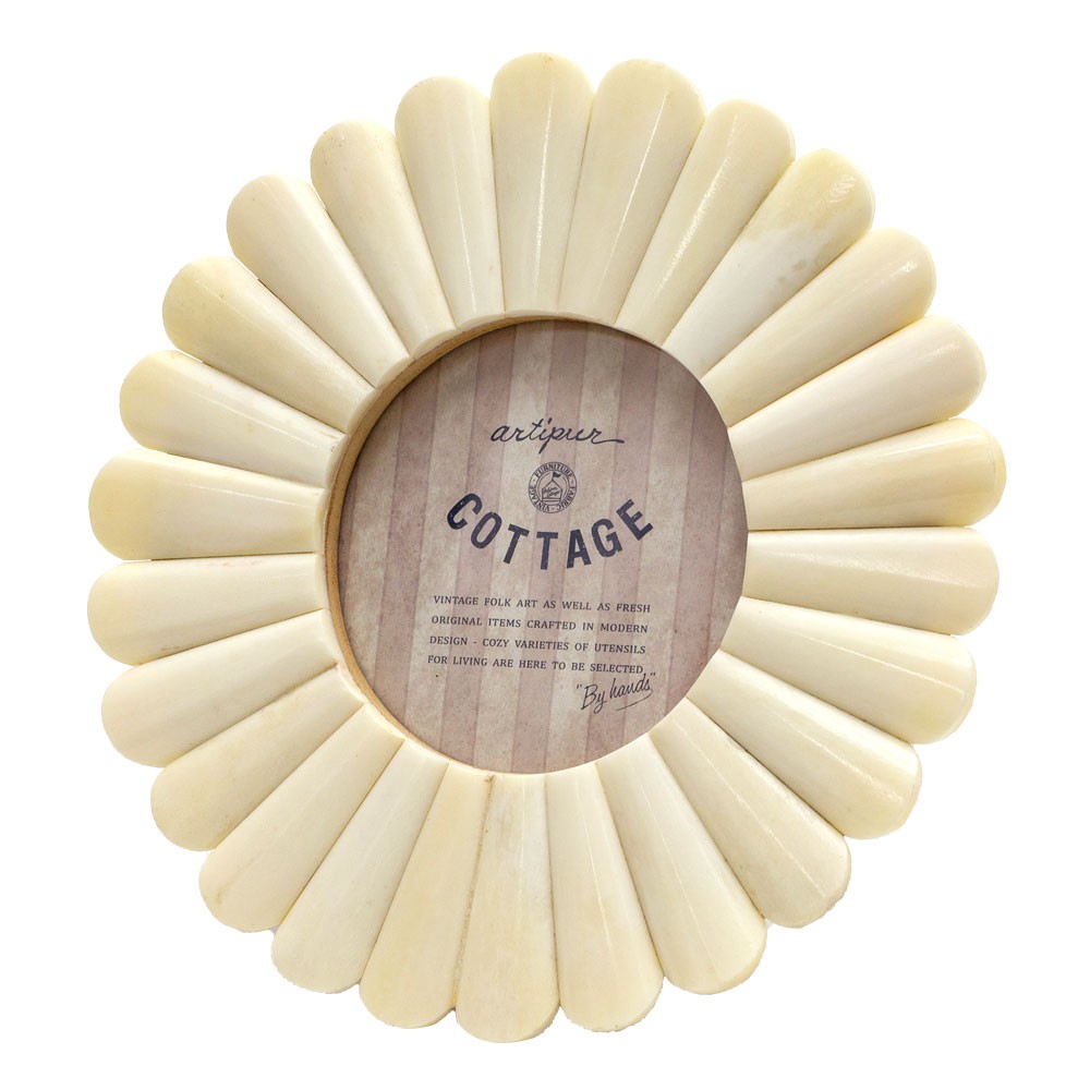 フォトフレーム 写真たて 円形 直径約19cm フラワーモチーフ 花形 ナチュラル おしゃれ ブラウン アイボリー インテリア 94211 | ブランド登録なし | 02