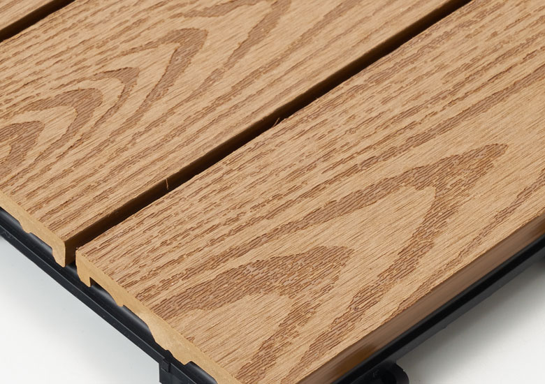 お手入れいらずの人工木