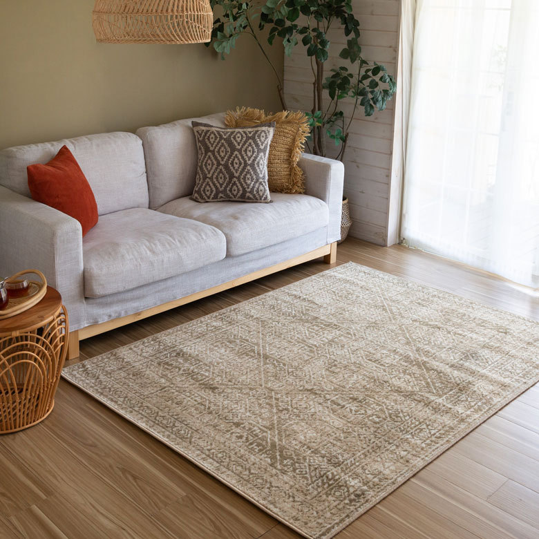 プリント品などでは出せない味わいと、ヴィンテージのような風合い