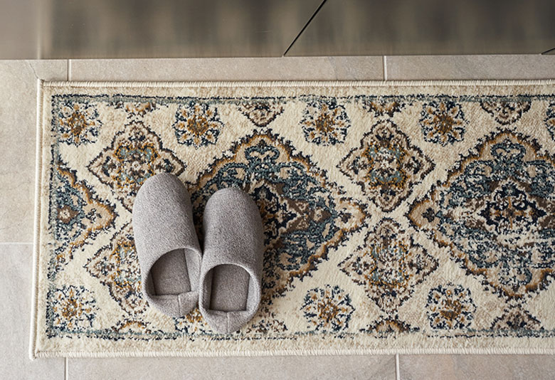 オリエンタルラグ。Amira。アミーラ。キッチンマット。