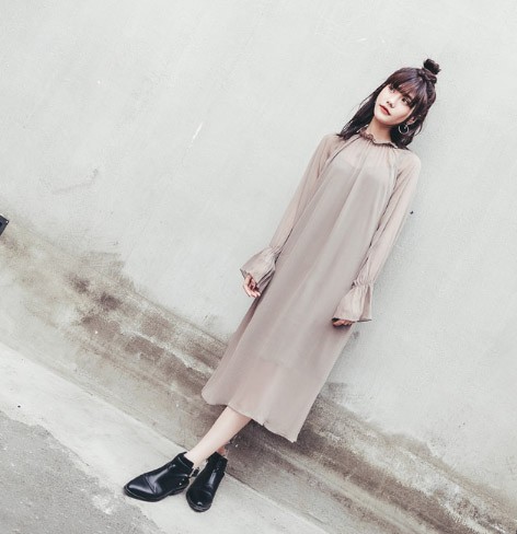 レディース　ゆったり　シフォン　ワンピース　長袖　膝下丈　ロング　無地　大人可愛い　カジュアル　オフィス　OL　デイリー　お出かけ　デート　ベージュ　送料無料