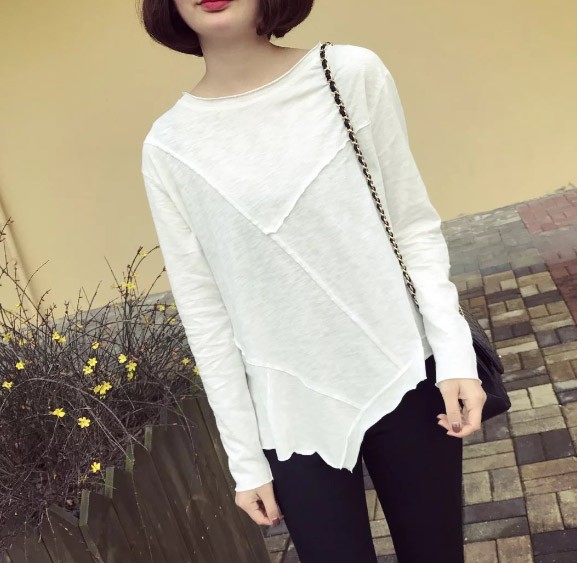 レディース　カットソー　無地　長袖　ロングTシャツ　ロンT　ラウンドネック　ベーシック　トップス　カジュアル　キュート　大人　可愛い　フェミニン　おしゃれ　お出かけ　デイリー　ブラック　ホワイト　フリーサイズ　ワンサイズ　送料無料