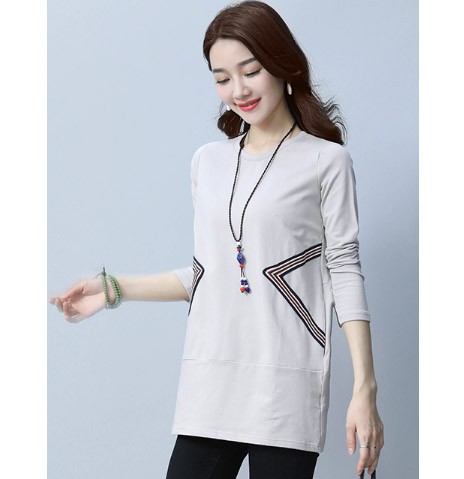 レディース　カットソー　長袖　Tシャツ　クルーネック　ロングスリーブ　トップス　カジュアル　キュート　大人　可愛い　フェミニン　おしゃれ　お出かけ　デイリー　グレー　ブラウン　茶色　灰色　M　Ｌ　XL　2XL　3XL　4XL　大きいサイズ　送料無料