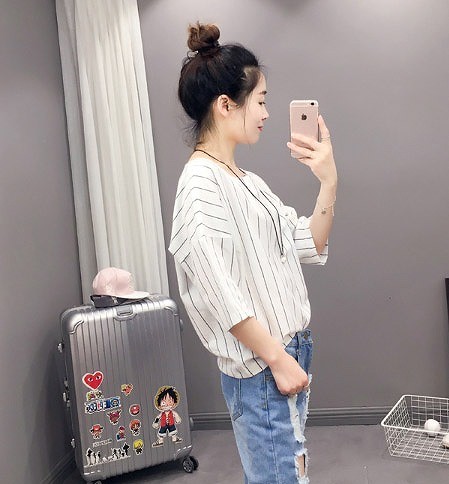 レディース　ファッション　女性　かわいい　ヤードラウンド　Ｔシャツ　半袖　ストライプ　コットン　大人カジュアル　夏　外出　アウトドア　レジャー　ホワイト　ブルー　送料無料