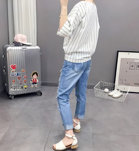 レディース　ファッション　女性　かわいい　ヤードラウンド　Ｔシャツ　半袖　ストライプ　コットン　大人カジュアル　夏　外出　アウトドア　レジャー　ホワイト　ブルー　送料無料