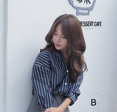 レディース　トップス　Vネック　ストライプ　ブラウス　シャツ　7分袖　春夏　シンプル　大人　カジュアル　フェミニン　オフィス　おしゃれ　仕事着　デート　リゾート　旅行　ホワイト　ブルー　送料無料