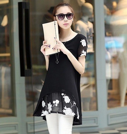 レディース　ファッション　トップス　チュニック  Tシャツ シフォン　ブラウス　フリル　花柄　詩集　半袖　ラウンドネック　大人カジュアル　かわいい　夏　買い物　旅行　デート　ブラック　ホワイト　送料無料