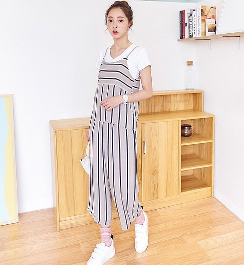 レディース　ファッション　トップス　ボトムス　シャツ　Vネック　ワイドレッグ　パンツ　ストライプ　ボーダー　大人カジュアル　デート　旅行　アウトドア　普段着　ブルー　ブラック　アプリコット　送料無料