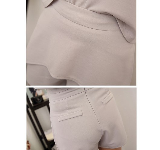 レディース　ファッション　トップス　ボトムス　Vネック　Tシャツ　半袖　ハーフパンツ　シンプル　フレア　かわいい　大人カジュアル　夏　デート　買い物　普段着　グレー　グリーン　送料無料