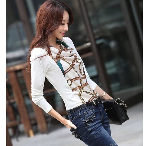 レディース　トップス　長袖　ラウンドネック　カットソー　Tシャツ　コットン　プリント　大きいサイズ　大人カジュアル　おしゃれ　スリム　デート　リゾート　買い物　お出かけ　オフィス　ホワイト　送料無料