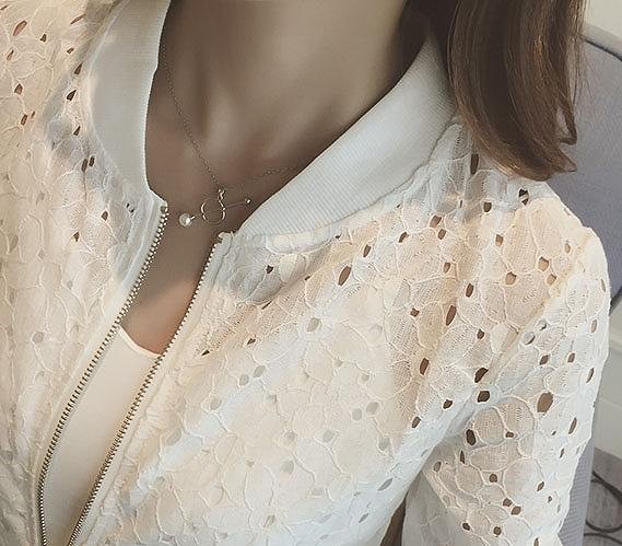 レディース　アウター　ファッション　カーディガン　長袖　レース　ジャケット　春　秋　大人カジュアル　かわいい　キュート　買い物　デート　外出　普段着　ホワイト　ブラック　送料無料