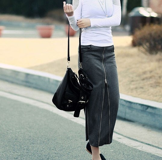 レディース　スリップスカート　ジッパー　スリム　シンプル　かわいい　キュート　エレガント　大人カジュアル　外出　普段着　おしゃれ　デート　リゾート　グレー　ブラック　送料無料