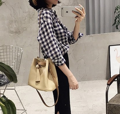 レディース　カーディガン　ジャケット　長袖　チェック柄　ショート丈　大人カジュアル　フェミニン　かわいい　人気　お出かけ　デート　リゾート　ブラック　レッド　送料無料