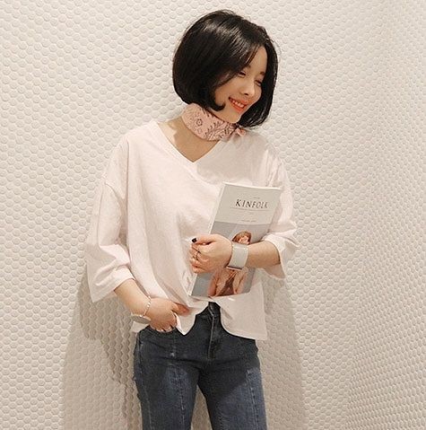 レディース　トップス　ゆったり　Tシャツ　カットソー　Vネック　7分袖　無地　ゆるT　シンプル　カジュアル　フリーサイズ　大人可愛い　フェミニン　オフィス　デート　お出かけ　デイリー　普段着　ホワイト　送料無料