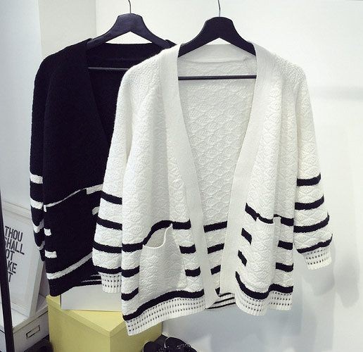 レディース　カーディガン　ボーダー　ロング　長袖　フリーサイズ　秋冬　シンプル　ゆったり　ロングカーデ　フリーサイズ　ウール　大人カジュアル　フェミニン　普段着　おしゃれ　デート　リゾート　ホワイト　ブラック　送料無料