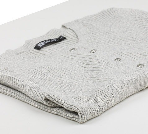 レディース　カーディガン　無地　長袖　春秋冬　シンプル　スリム　大きいサイズ　定番　人気　大人カジュアル　フェミニン　きれいめ　ナチュラル　普段着　おしゃれ　冷房対策　オフィス　仕事　デート　ホワイト　グレー　ブラック　送料無料