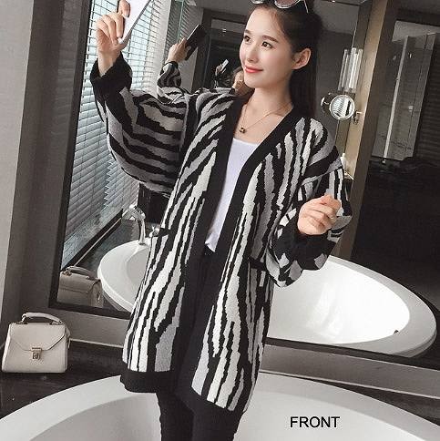 レディース　ロングカーディガン　ロングコート　ゼブラストライプ　長袖　秋冬　アニマル柄　フリーサイズ　人気　ジップアップ　大人カジュアル　シック　お出かけ　おしゃれ　デート　ブラック　ホワイト　送料無料