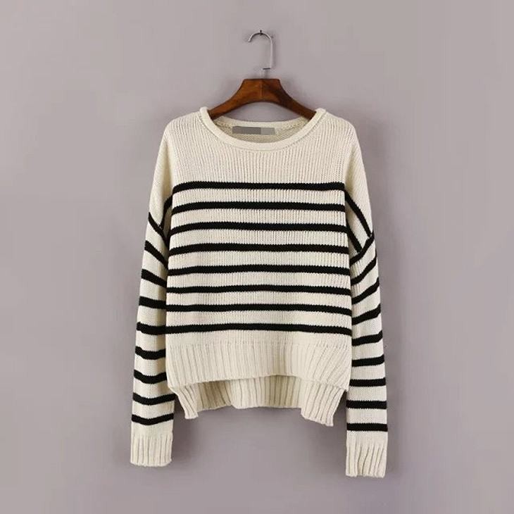 レディース　ニット　ワンピース　長袖　ショート丈　ラウンドネック　大人カジュアル　フェミニン　かわいい　人気　普段着　部屋着　お出かけ　デート　ライトグレー　送料無料