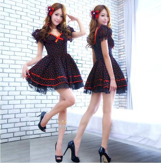 レディース　ハロウィン　コスチューム　女王　姫　王女　海賊　プリンセス　クイーン　童話　フリーサイズ　本格派　リアルデザイン　公演　演劇　お化け　ハロウィン　コスプレ　衣装　イベント　パーティ　仮装　ブラック　送料無料