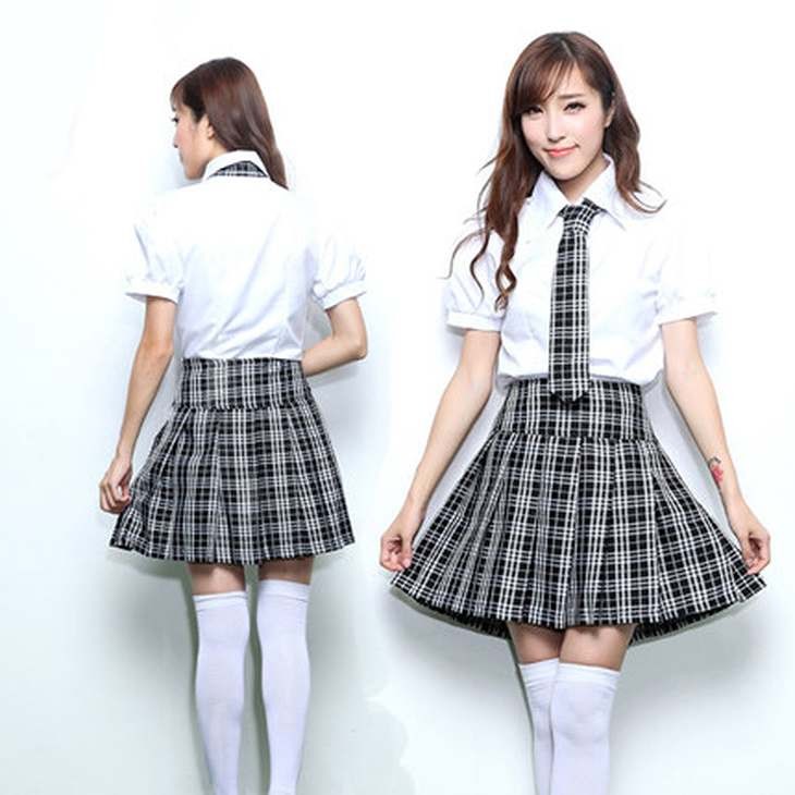 レディース　コスチューム　セーラー服　チェックスカート　フリーサイズ　公演　演劇　コスプレ　衣装　イベント　文化祭　パーティ　仮装　ブラック　送料無料