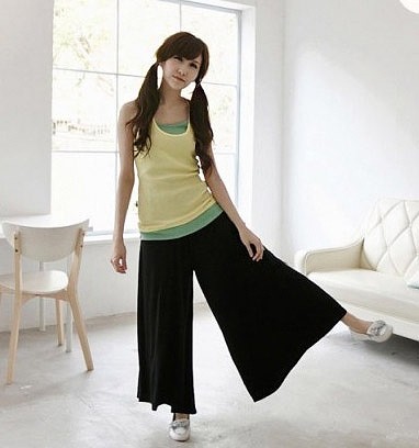 レディース　ボトムス　ガウチョパンツ　ワイドパンツ　デニムパンツ　スカンツ　スカーチョ　無地　スウェット　大人カジュアル　シンプル　大きいサイズ　リゾート　普段着　デイリー　お出かけ　旅行　デート　ブラック　グレー　ブルー　レッド　送料無料