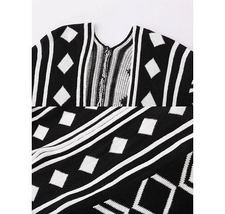 レディース　トップス　ポンチョ　マント　フリンジ　５分袖　幾何学模様　シンプル　カジュアル　春秋冬　大人可愛い　フリーサイズ　フェミニン　オフィス　仕事　デート　お出かけ　デイリー　普段着　ブラック　ピンク　送料無料