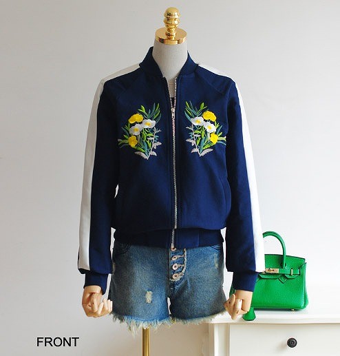 レディース　ファッション　アウター　スカジャン　ジャケット　刺しゅう入り　花　カジュアル　キュート　クール　ジッパー　長袖　外出　旅行　お出かけ　ネイビー　M　L　送料無料