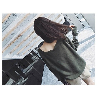 レディース　トップス　ニット　ショート　セーター　Vネック　長袖　無地　シンプル　カジュアル　ゆったり　大人可愛い　フェミニン　オフィス　仕事　デート　お出かけ　デイリー　普段着　カーキ　レッド　送料無料