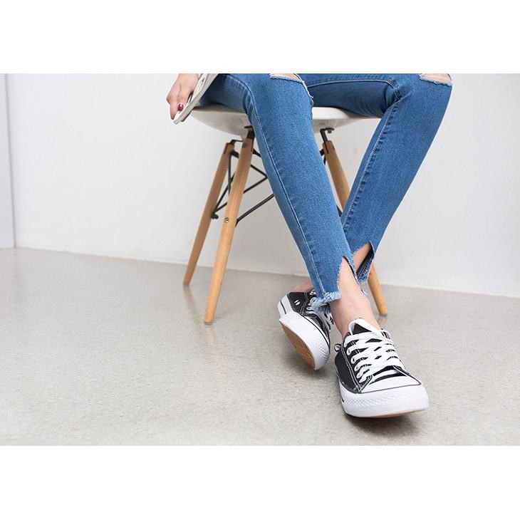 レディース　ボトムス　デニムパンツ　ジーンズ　フレイドヘム　スキニー　クラッシュ　切りっぱなし　無地　カジュアル　シンプル　美脚　リゾート　普段着　デイリー　お出かけ　デート　ブルー　送料無料