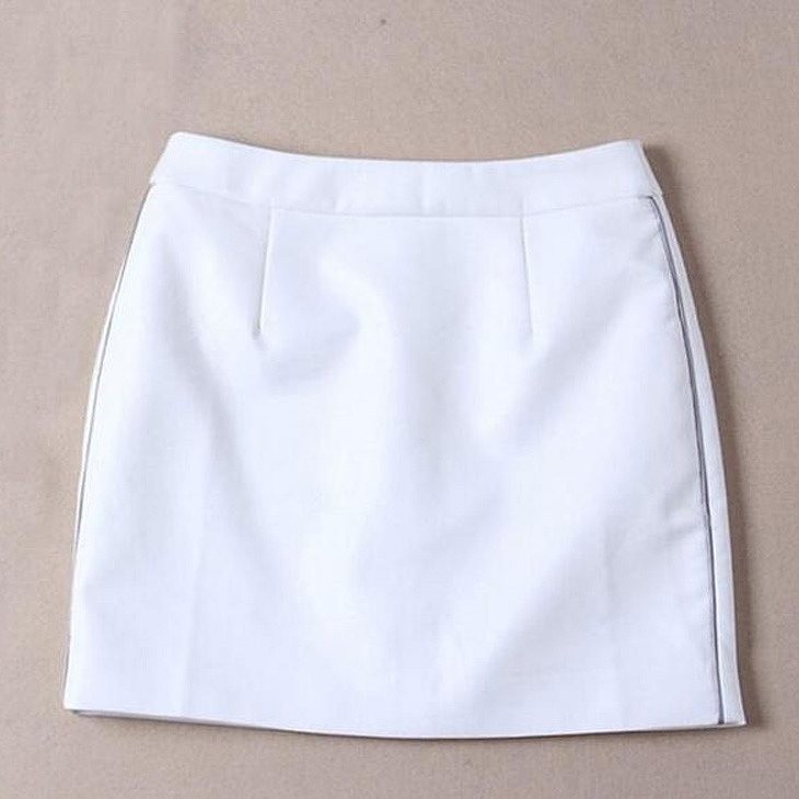 レディース　セットアップ　トップス&スカート　ニット　セーター　ラウンドネック　膝下丈　ミニスカート　無地　清楚　カジュアル　大人可愛い　シンプル　リゾート　普段着　デイリー　お出かけ　デート　ブルー　ホワイト　送料無料