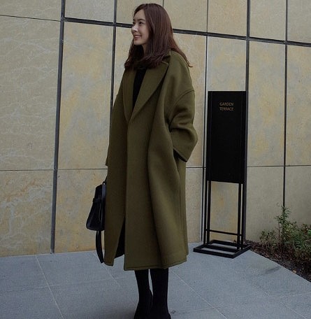 レディース　アウター　ロングコート　ビッグラペル　ゆったり　長袖　大きいサイズ　シンプル　無地　ウール　カジュアル　大人可愛い　フェミニン　ビジネス　通勤　OL　オフィス　学生　デート　お出かけ　デイリー　カーキ　送料無料