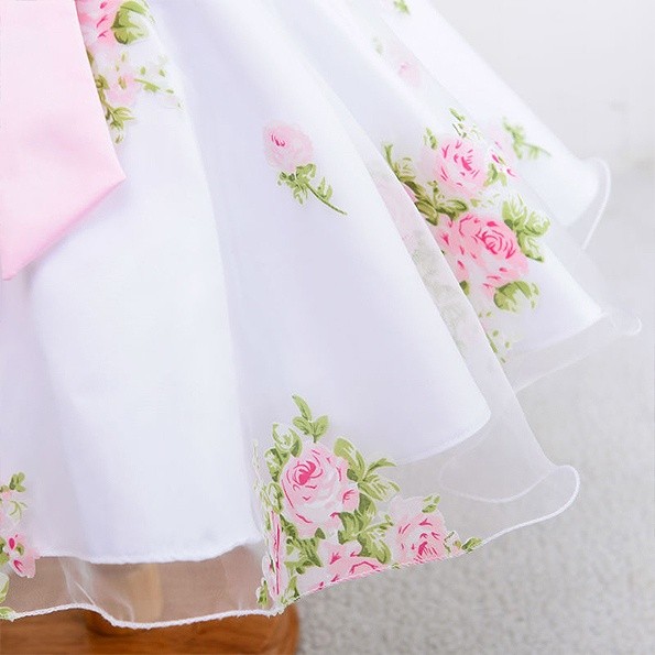 キッズ　ジュニア　子供服　ドレス　ノースリーブ　ワンピース　フラワープリント　パーティー　おしゃれ　かわいい　キュート　リボン　誕生日　イベント　結婚式　ホワイト　グリーン　送料無料