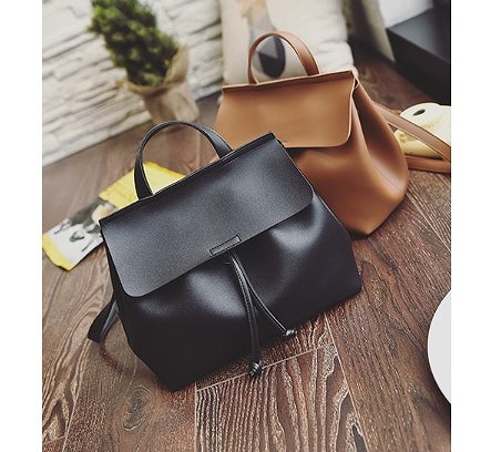 レディース　ショルダーバッグ　3WAY　ドクターバッグ　斜め掛け　リュック　おしゃれ　可愛い　カジュアル　無地　お出かけ　デート　オフィス　デイリー　通勤　通学　グレー　ブラック　キャメル　送料無料