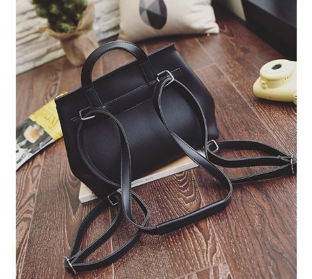 レディース　ショルダーバッグ　3WAY　ドクターバッグ　斜め掛け　リュック　おしゃれ　可愛い　カジュアル　無地　お出かけ　デート　オフィス　デイリー　通勤　通学　グレー　ブラック　キャメル　送料無料