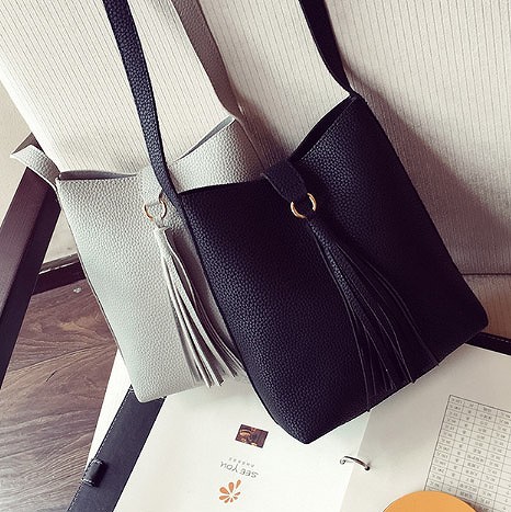 レディース　ショルダーバッグ　トートバッグ　肩掛け　斜め掛け　おしゃれ　可愛い　カジュアル　無地　お出かけ　デート　オフィス　デイリー　通勤　通学　ピンク　グレー　ブラック　レッド　送料無料