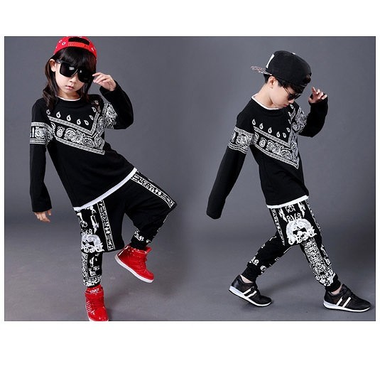 子供服　キッズ　ボーイ　ガール　男　女　兼用　長袖　トップス　パンツ　セット　黒　ブラック　ヒップホップ　ダンス　衣装　送料無料