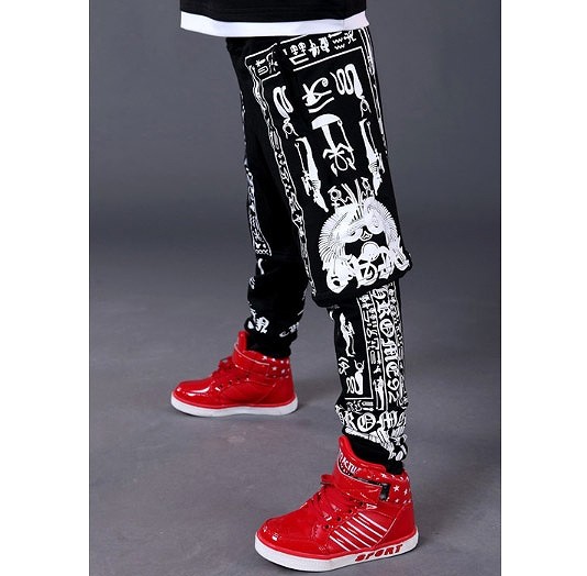 子供服　キッズ　ボーイ　ガール　男　女　兼用　長袖　トップス　パンツ　セット　黒　ブラック　ヒップホップ　ダンス　衣装　送料無料