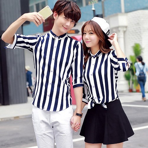 ペアルック　カップル　ストライプ　5分丈　シャツ　ボタンダウンシャツ　お揃い　カジュアル　かわいい　おしゃれ　シンプル　部屋着　セット　ご夫婦　メンズ　レディース　ユニセックス　男女兼用　S　M　L　XL　ネイビー×ホワイト　送料無料