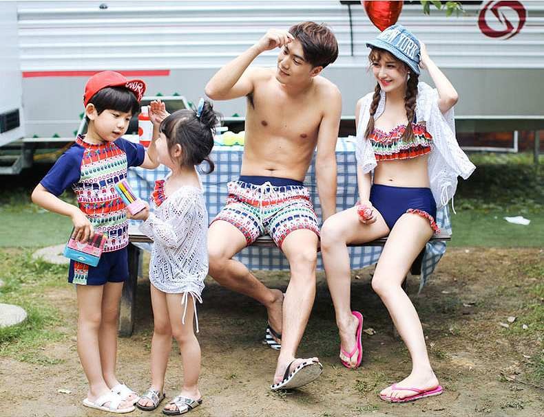 ファミリー　キッズ　メンズ　ペアルック　フレアビキニ　ボーイレッグ　サーフパンツ　幾何学模様　夏　海　プール　海水浴　レジャー　アウトドア　ネイビー　送料無料